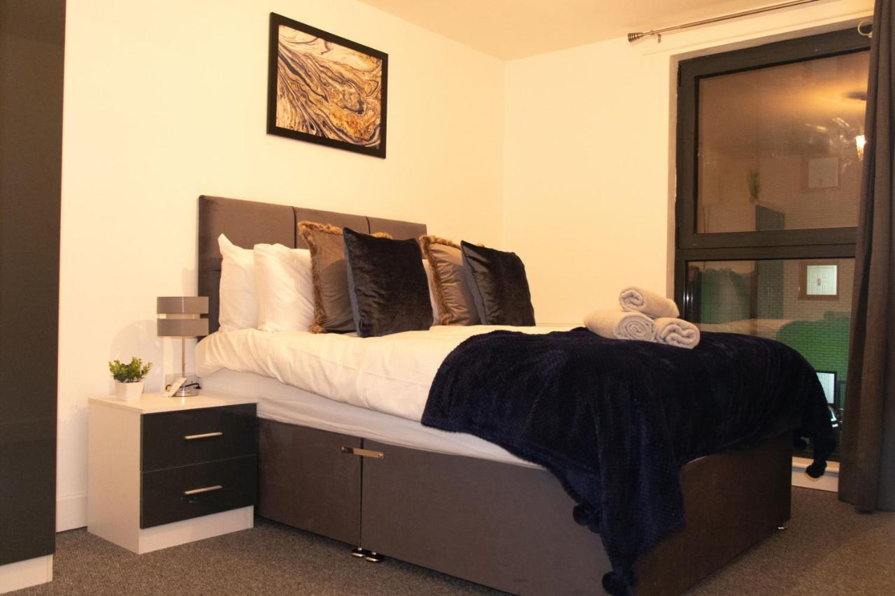 Livestay-Modern Apartment Minutes Away From Heathrow Slough Eksteriør bilde